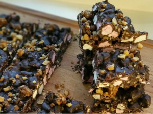 Rocky Roads recipe; chocolate, marshmallows, walnuts & cayennepepper
